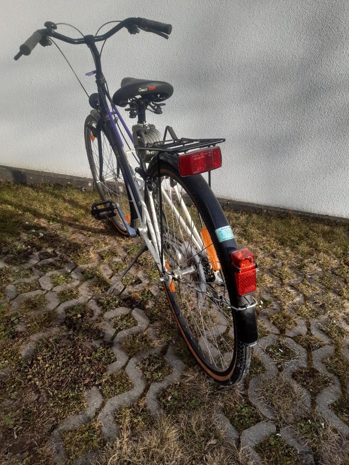 28er Damen-Trekkingrad der Marke Rixe aus dem Fachhandel in Aulendorf