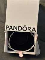 Pandora charm Armband Größe 23 Nordrhein-Westfalen - Neuenkirchen Vorschau