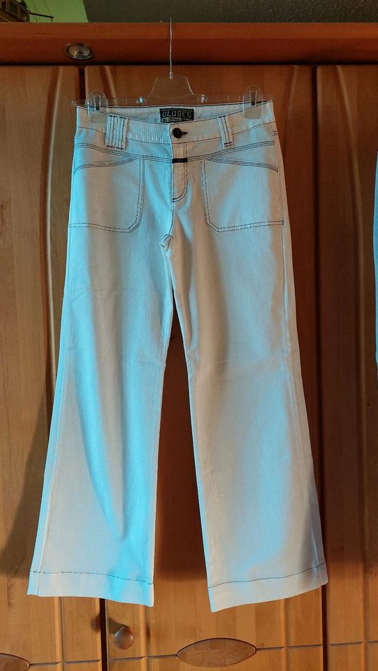 Jeans Creme, Bein weit, von closed Gr. 40 in Ratingen