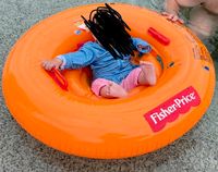 Fisher price Schwimmreifen, Baby Kleinkind München - Bogenhausen Vorschau