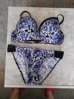 Neu manguun Bikini Oberteil 90D Hose Größe 44 Hessen - Rüsselsheim Vorschau