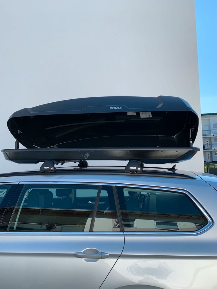 Miete Thule Dachbox Force XT Größe XL 500L Dachträger VW Passat in Rodgau