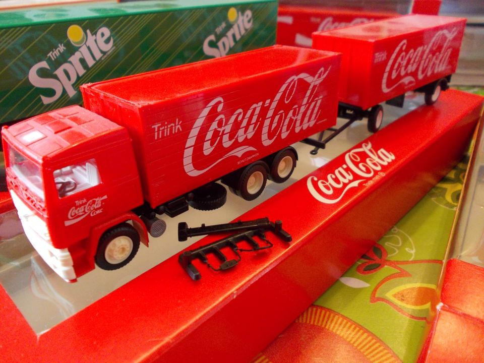 COCA COLA Lkw #Renault , White, Volvo #Albedo #1:87 Originalverp. in Dortmund