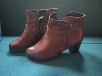 Stiefeletten Gabor weinrot Leder Absatz Gr. 37,5 / 4,5 Feldmoching-Hasenbergl - Feldmoching Vorschau