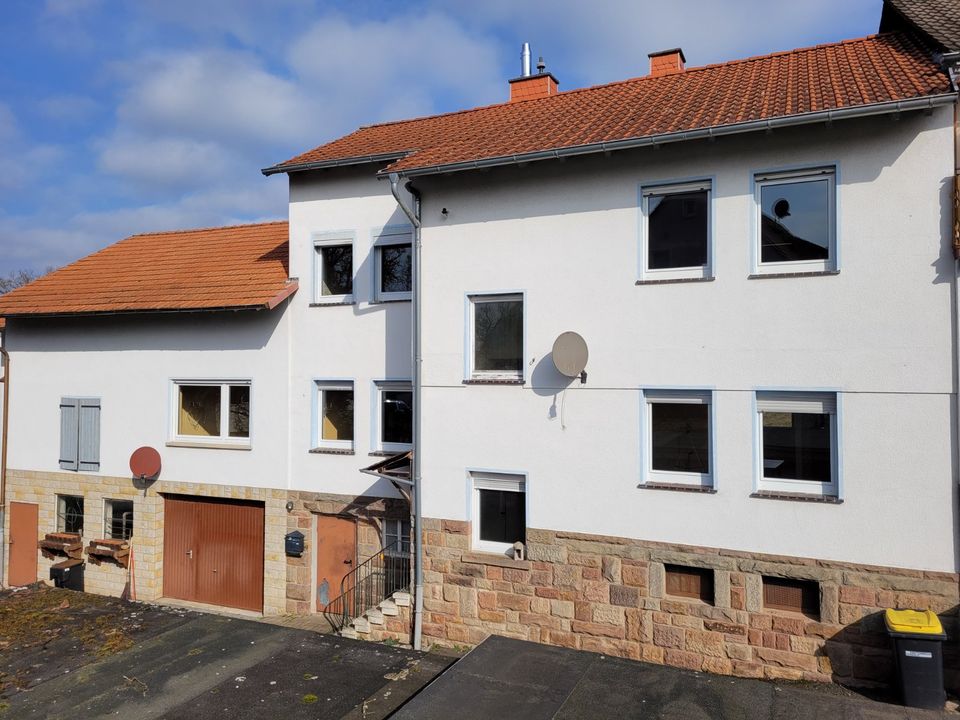 TOP PREIS!!! Attraktives Einfamilienhaus mit drei Garagen in Kirchheim