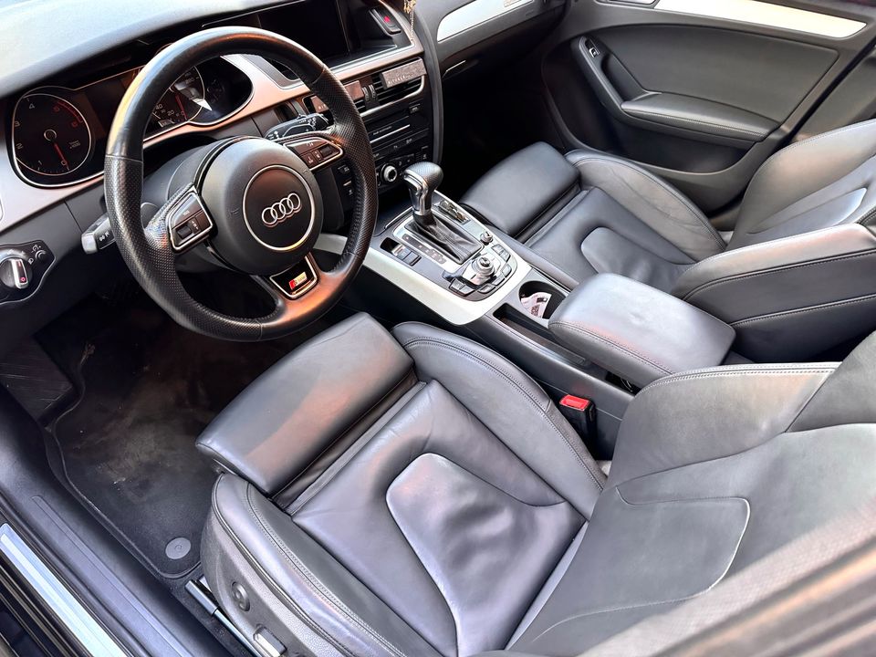 Audi A4 B8.5 3.0 (245PS) Bj2013 2-te Hand! 3xSline in Horb am Neckar