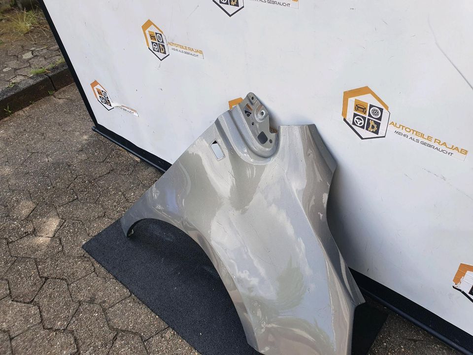 Opel Meriva B Kotflügel Rechts Beifahrerseite Wing Fender ab 10-1 in Niederkassel