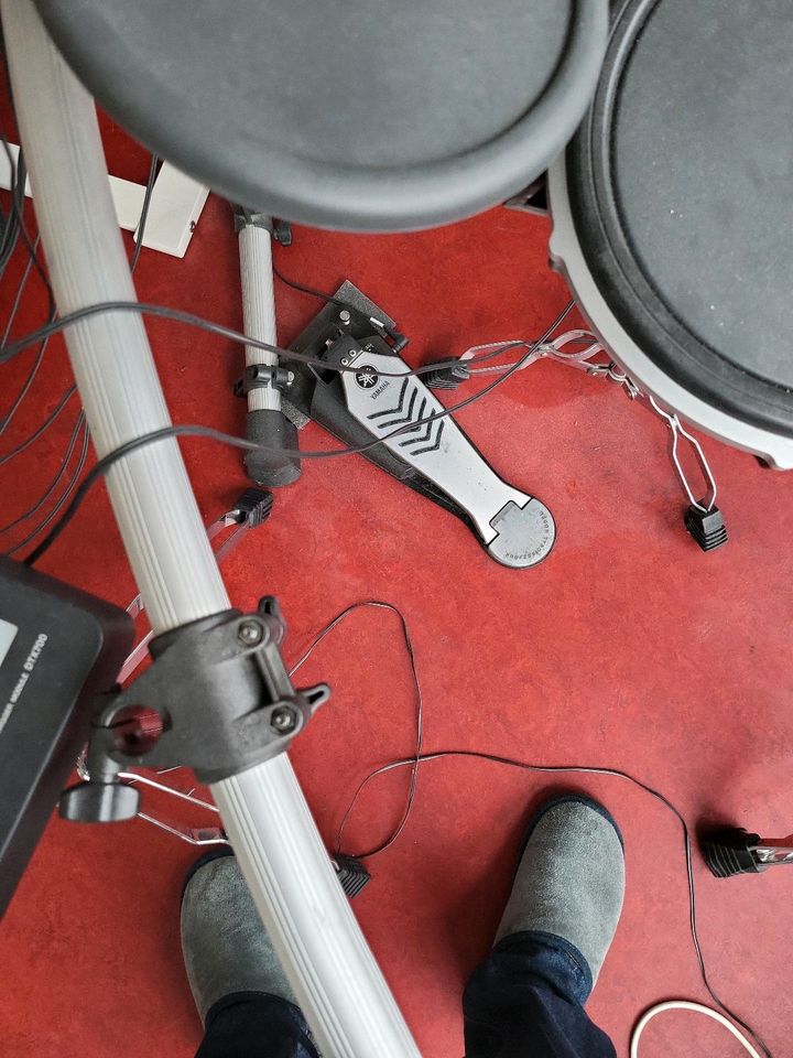 Elektronisches Schlagzeug, mit Yamaha DTX700 Modul in Berlin