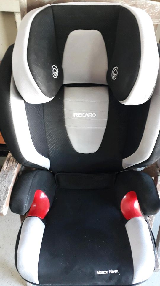 Kindersitz RECARO Monza Nova, ISOFIX, velours inkl.Lautsprecher in Kaufering