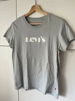 LEVIS LEVI’S T-Shirt Shirt hellblau grau Damen Bochum - Bochum-Nord Vorschau