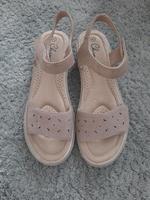 Neue Sandalen Damenschuhe Damensandalen Gr. 41 Nordrhein-Westfalen - Borchen Vorschau
