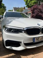 BMW 530d xDrive Touring weiß Limousine UNFALLFREI Nordrhein-Westfalen - Neuss Vorschau