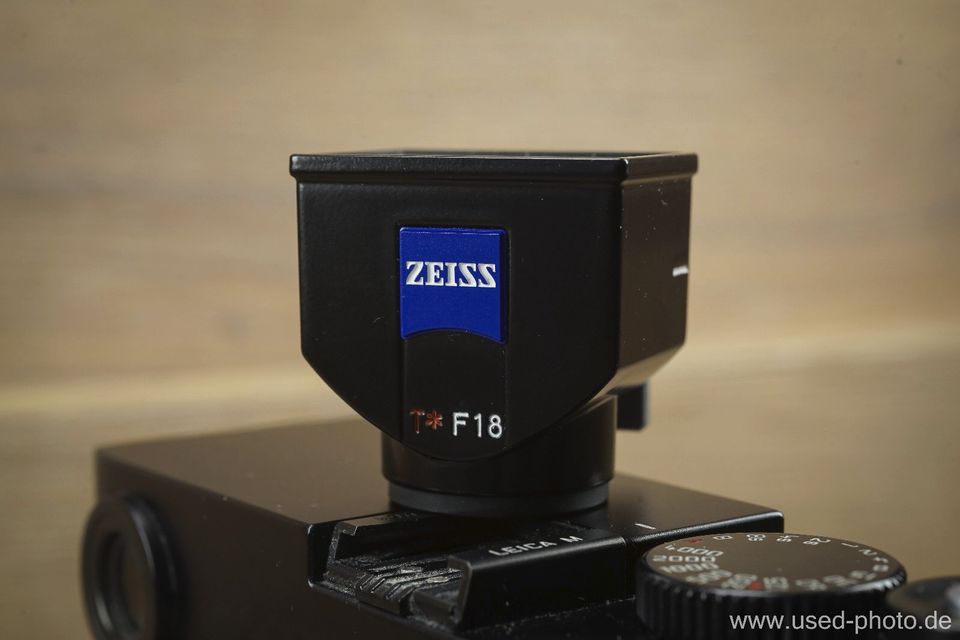 Carl Zeiss ZM 18mm f4 Distagon T* Ikon Leica Aufstecksucher  ZI in Malsfeld