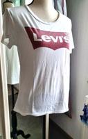 Shirt Kurzarm weiß mit Logo vorn von Levis Gr. S der Marke Levi's Sachsen - Riesa Vorschau