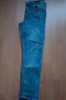 Jeanshose Gr 42 von Reserved Nordrhein-Westfalen - Mülheim (Ruhr) Vorschau