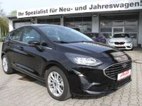 Ford Fiesta Titanium AdaptivLED Klimaaut CAM ALU NAV- Bayern - Ebersberg Vorschau