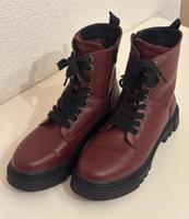 Weinrote Boots, Gr. 40 neuwertig Saarland - Perl Vorschau