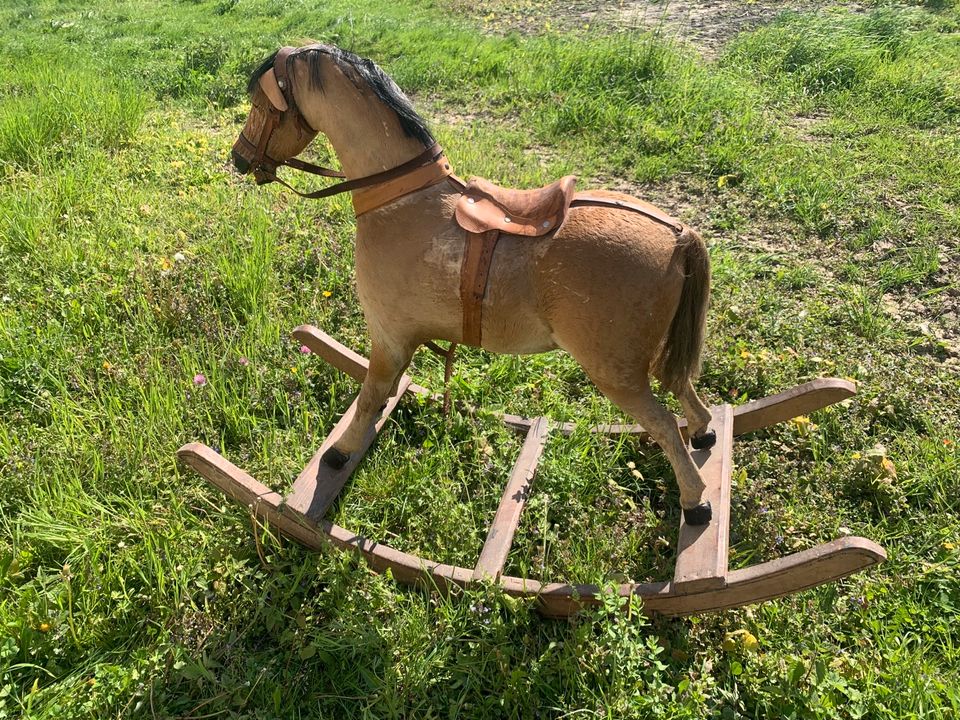 Opas Schaukelpferd in Stockach