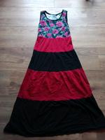 Handmade Stufen Maxi Kleid rot schwarz Blumen Rosen Gr. 36 38 Hessen - Feldatal Vorschau