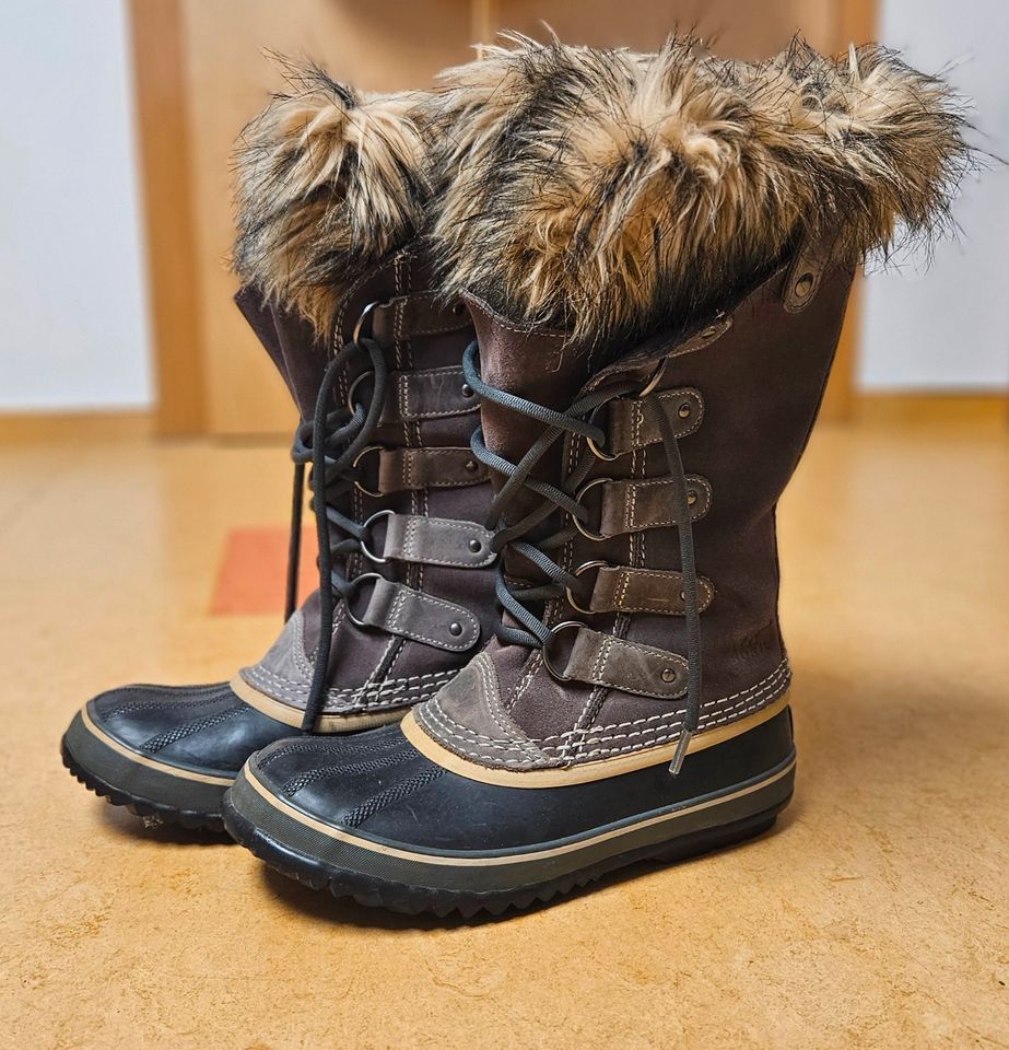 Winterstiefel SOREL Model Joan of Artic in Gelnhausen