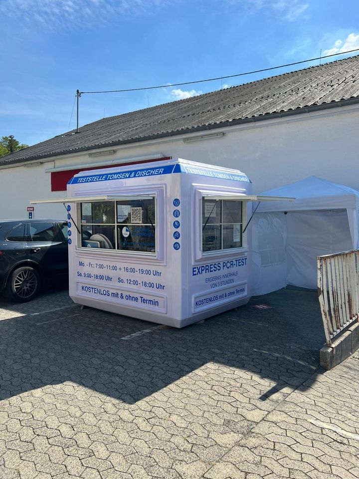 Pförtnerhaus | Wachhaus | Verkaufsmobil | Mobile Verkaufsstände | Verkaufspavillion | Kioskkabine | Kassenhaus | Mobiler Kiosk | Mobiler Marktstand | Verkaufsstand | Barrierefrei | Mobile Toilette in Pfeffenhausen