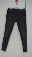 Damenjeans edc 38/40  grau/schwarz Leipzig - Leipzig, Zentrum Vorschau