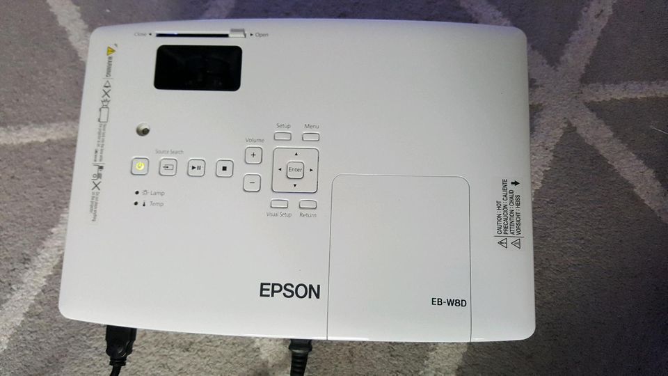 Epson EB-W8D LCD-Projektor /Beamer in Magdeburg