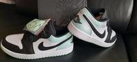 Nike Air Jordan 1 LOW SE NEU Nordrhein-Westfalen - Soest Vorschau