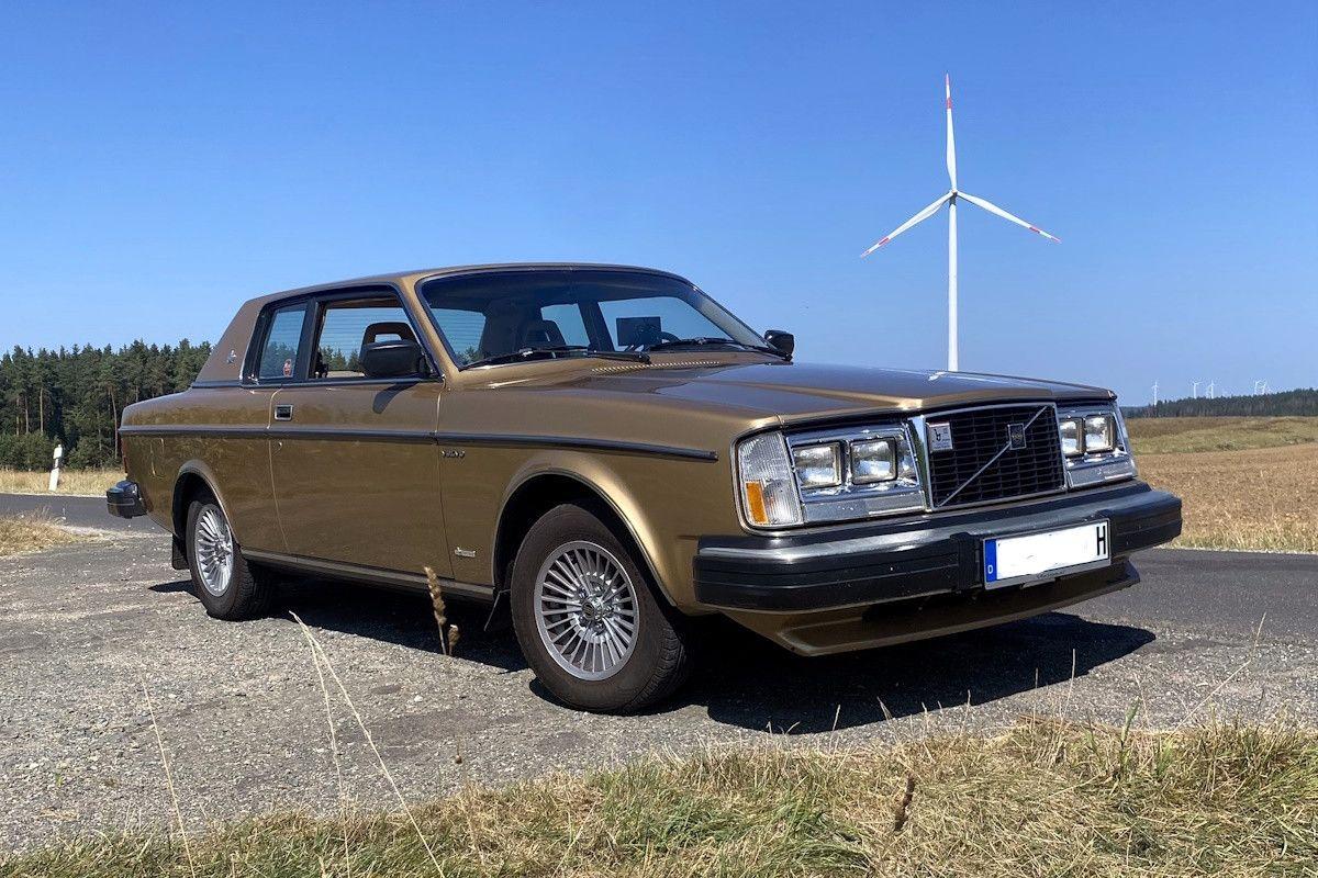 Abbildung des Autos Volvo 262 Coupè &quot;Be…