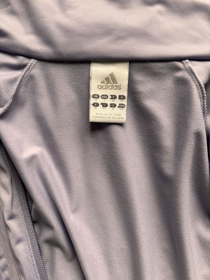 Adidas Set Jogginganzug Trainingsanzug flieder / grau 36/S in München