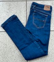 Tommy Hilfiger Jeans Viktoria Straight 38/32 Schleswig-Holstein - Lübeck Vorschau