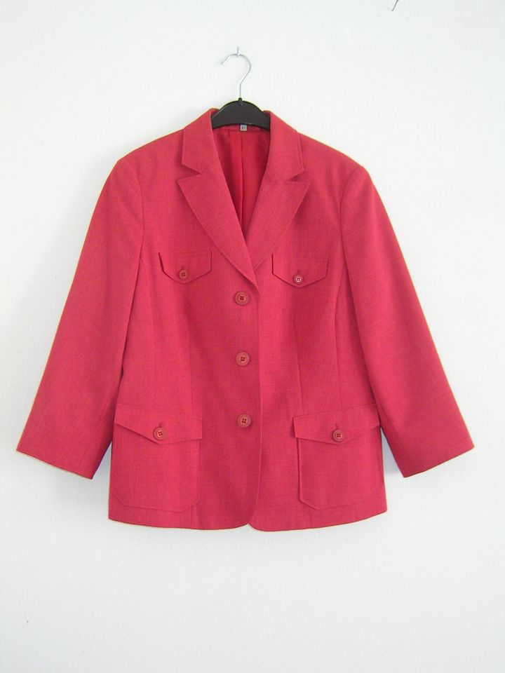 Damen Blazer Jacke Gr 42 rot meliert tailliert NEU Top Zustand in München