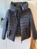 Wendejacke Zara schwarz Neuhausen-Nymphenburg - Neuhausen Vorschau