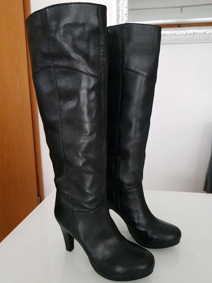 Stiefel von SPM Gr.39 schwarz Leder in Bayern - Friedberg | eBay  Kleinanzeigen ist jetzt Kleinanzeigen