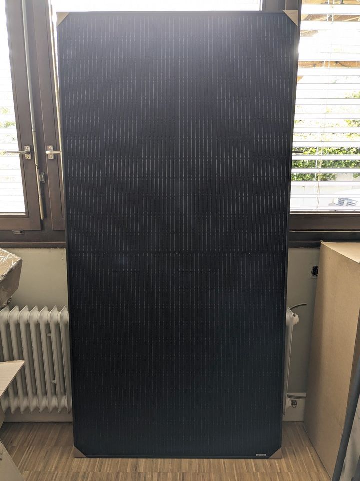 450Watt Solarpanel/modul schwarz (2 Stück verfügbar) NEU in Bitz