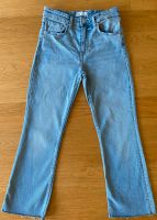 Zara Damen Jeans blau Hose 36 Cropped Kr. München - Grünwald Vorschau