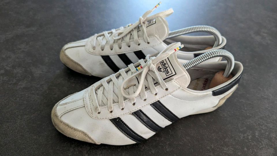 Adidas Aditrack Gr. 38 2/3 in Baar-Ebenhausen