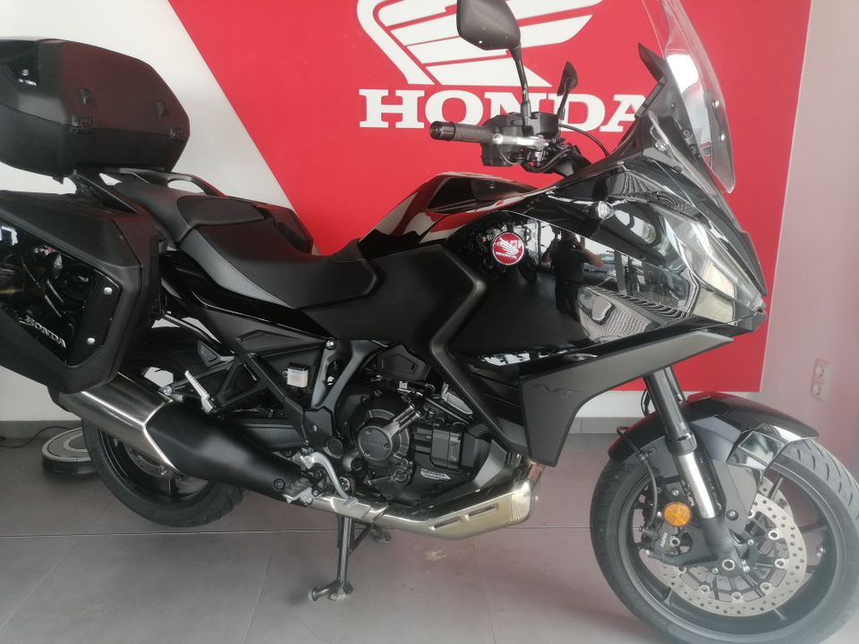 Honda NT1100 DCT in Konzell