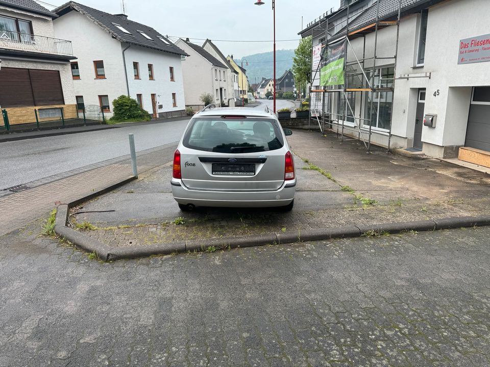 Ford Focus in Roßbach (Wied)