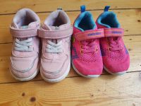 Turnschuhe Sneaker Übergangsschuhe Größe 22 Kleinkind Mädchen Nordrhein-Westfalen - Bad Oeynhausen Vorschau