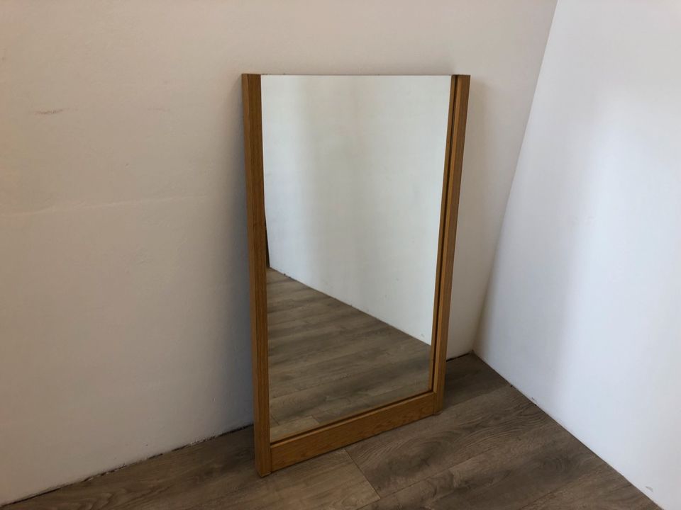 #A Spiegel Wandspiegel rechteckig Holz Rahmen 100x60 in Burgstädt