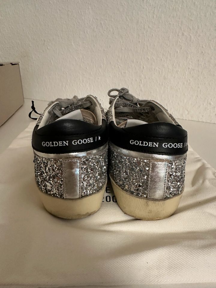 Golden Goose Superstar Sneaker 37 in Heilbronn