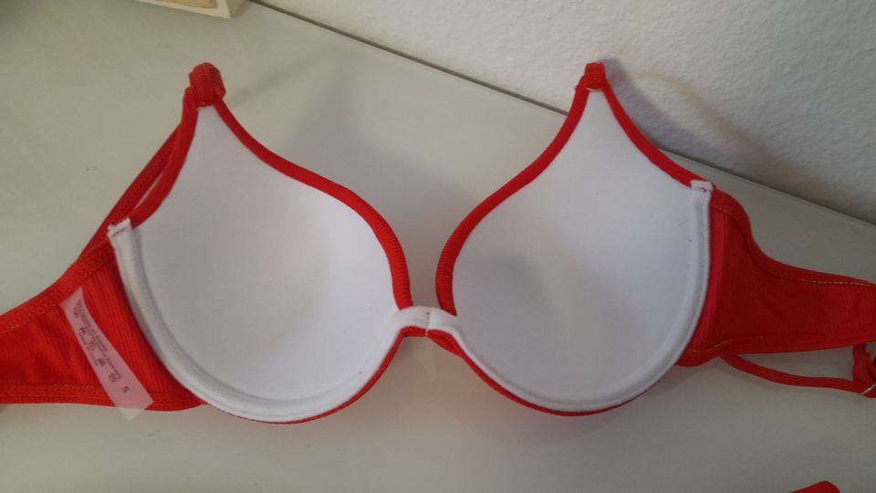 Bikini rot Gr. 36 , 75 B ,Neu in Heusweiler