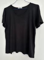Shirt schwarz Gr. 42 elastisch bequem Basic Sachsen - Radebeul Vorschau