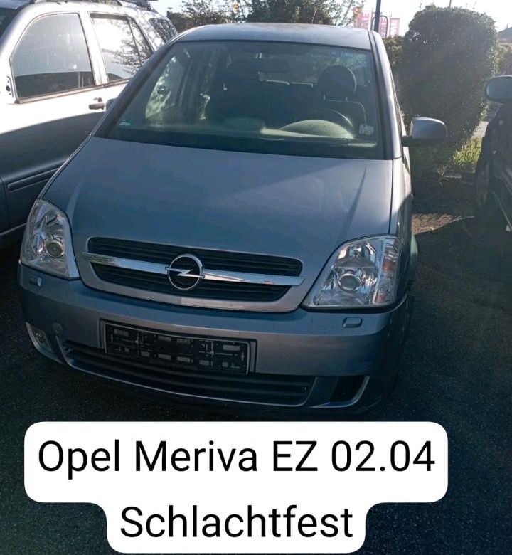 Kotflügel rechts Opel Meriva A 1.6 Bj.04 gebr. Code 4AU in Wüstenrot