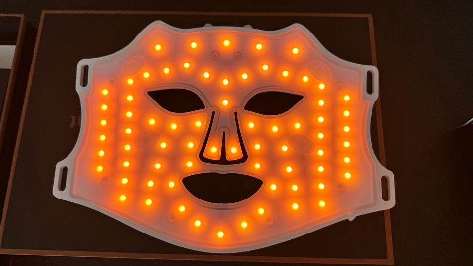 led photon mask Instrument Maske Lichtmaske rot blau orange in Bad Essen