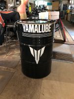 YAMAHA Stehtisch / Yamalube-Fass Rheinland-Pfalz - Becherbach bei Kirn, Nahe Vorschau