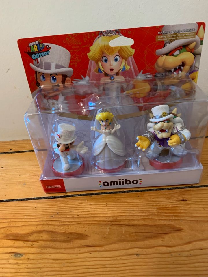 Nintendo Mario Peach Bowser Wedding Amiibo Neu, Originalverpackt in Kiel