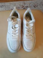 Sneaker Nike  Gr. 40 Nordrhein-Westfalen - Neuss Vorschau