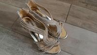 Schicke Damenschuhe Gr. 36 mit Strass Brandenburg - Annahütte Vorschau